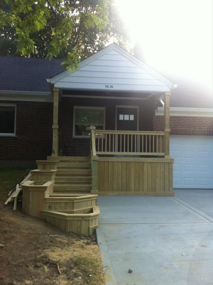 Custom Deck Installation Service